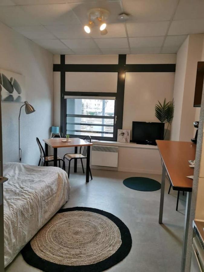 Studio Confortable Hyper Centre De Tours Lägenhet Exteriör bild